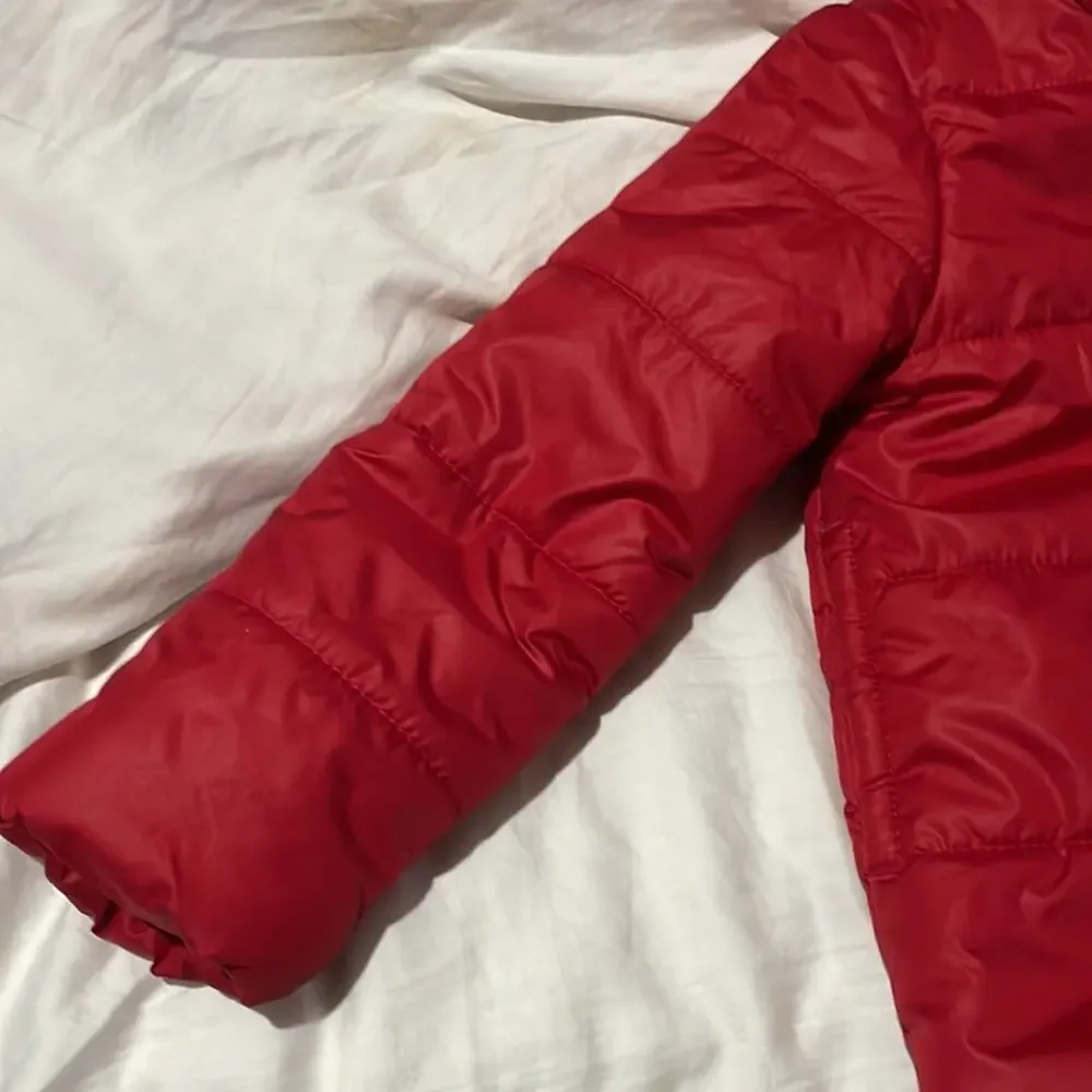 Gymboree M 7/8 hooded red puffer lined jacket front zip snowflake detail nwot